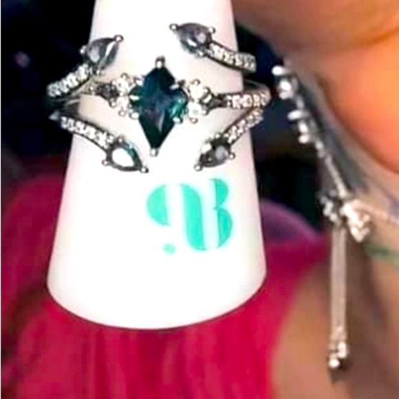 June Collection 2023  Lab created rainbow topaz Size 9 by Bomb Party - Picture 3 of 7